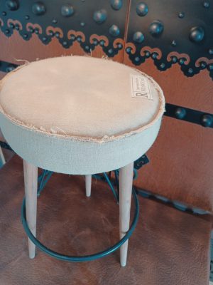 550 stool 1